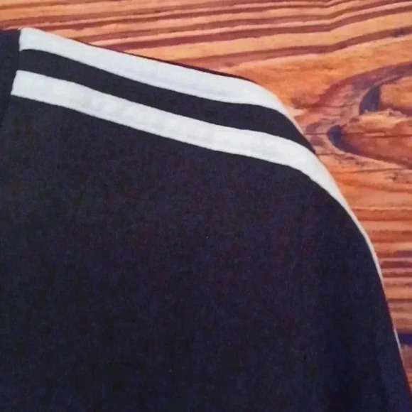 💙🌹MEN'S adidas tshirt - Picture 5 of 9